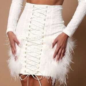 True Dream Feather Skirt White Blithe LA white skirt SzS bridal birthday look